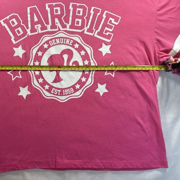 Barbie Short Sleeve T-shirt Women’s Size X Large Pink - Picture 2 of 6